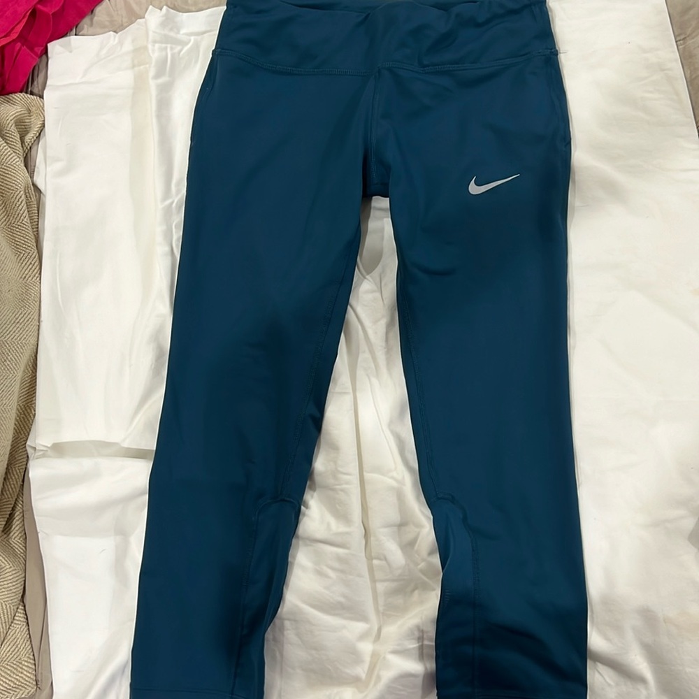 Nike Dri Fit Leggings - Teal color Size Medium